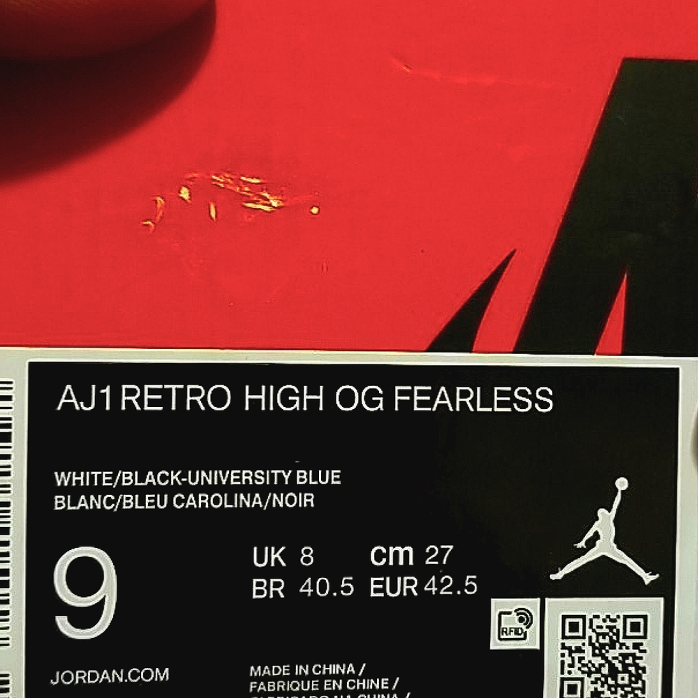 Air Jordan Retro High OG Fearless